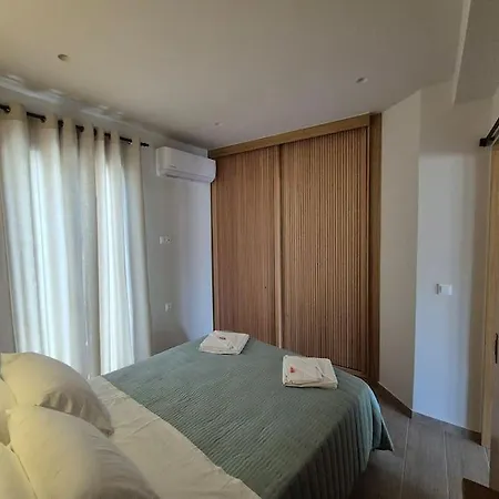 Daire Argyro's Home, μοντέρνο σπίτι σε γραφικό χωριό *